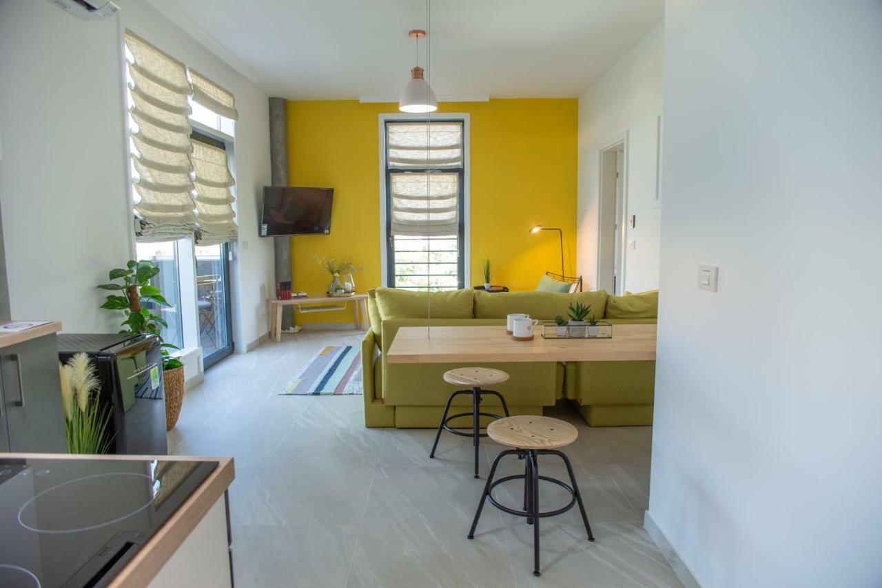 Apartments Steel Residence- Tesla Drive Experience 티미쇼아라 외부 사진